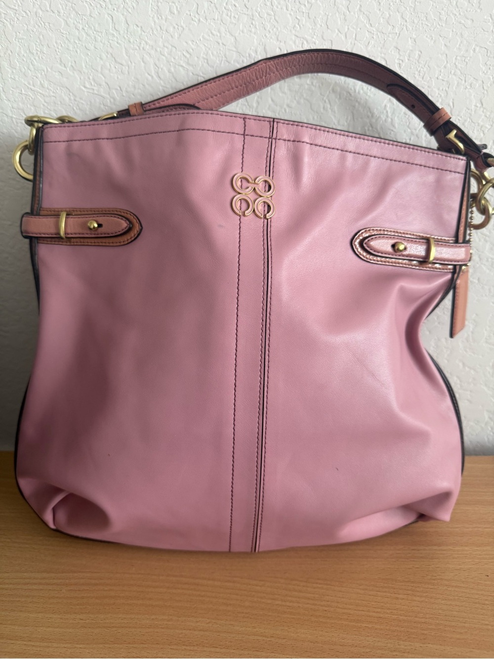 Coach Retail Pink Leather Shoulder Bag